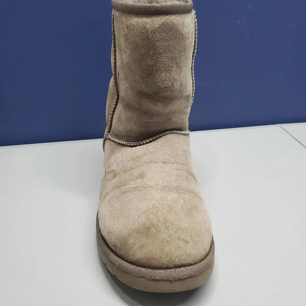 UGG australia classic